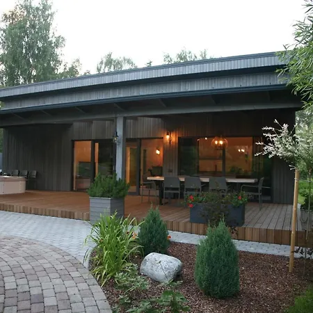 Nyaraló Plavas House